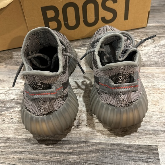 Adidas Yeezy 350 V2 Beluga 2.0 - size 5.5US - Picture 4 of 11